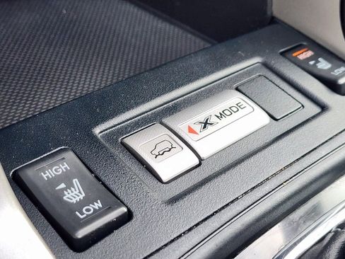 Used 2016 Subaru Forester 2.5i Touring w/ Eyesight & Navigation System image 24