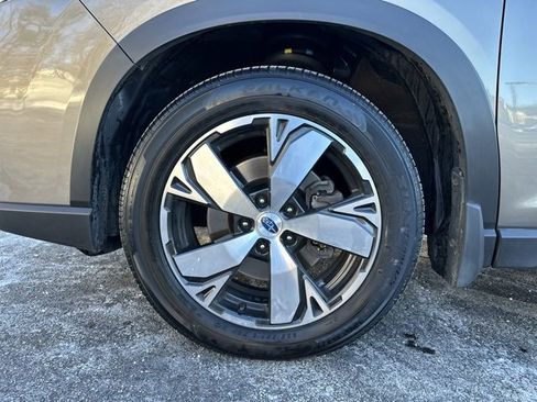 Used 2020 Subaru Forester Touring image 28