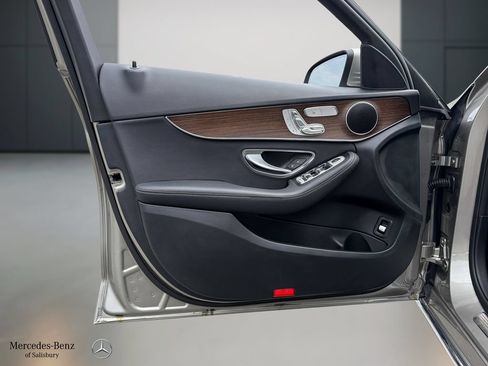 Certified 2019 Mercedes-Benz C 300 4MATIC Sedan image 12