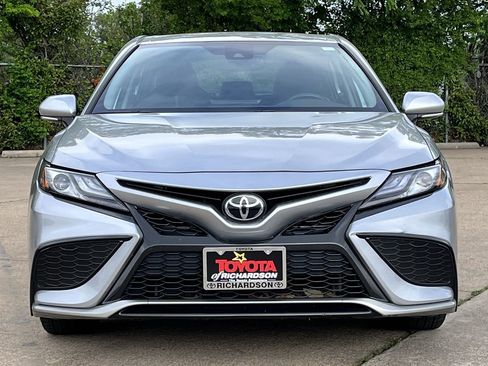 Used 2024 Toyota Camry XSE FWD image 7