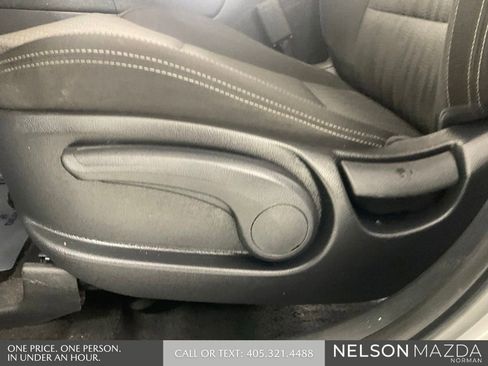 Used 2021 Kia Sportage LX FWD image 26