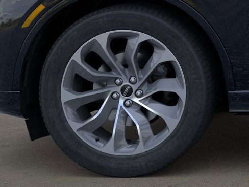 New 2026 Lincoln Aviator AWD w/ Jet Appearance Package image 19