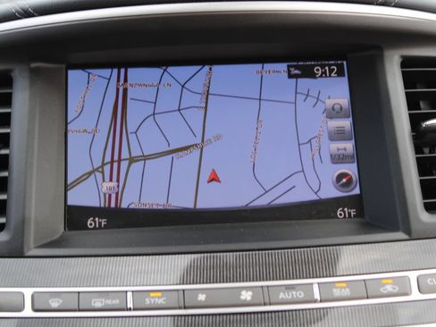 Used 2020 INFINITI QX60 Luxe w/ Essential Package FWD image 23