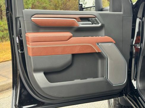 New 2026 GMC Sierra 2500 Denali Ultimate image 19