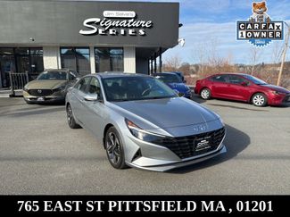 Used 2023 Hyundai Elantra SEL w/ Convenience Package video 1