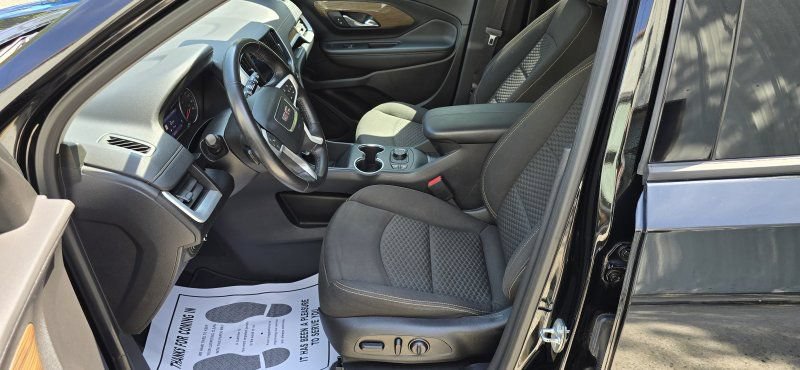 Used 2019 GMC Terrain SLE w/ Driver Convenience Package AWD/4WD image 15