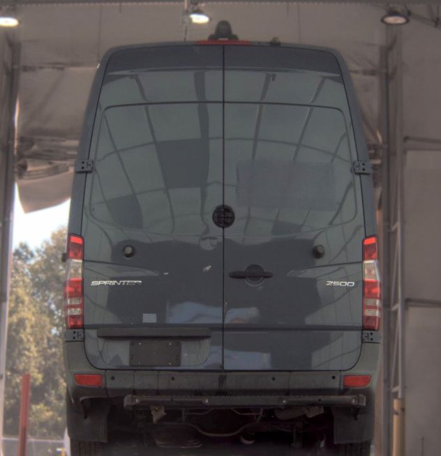 Used 2018 Mercedes-Benz Sprinter 2500 image 6
