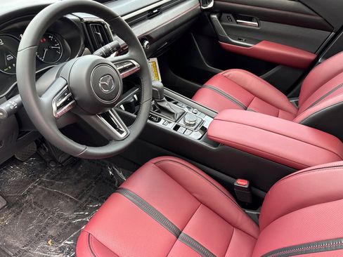 Used 2025 MAZDA CX-50 2.5 Hybrid w/ Weather Package image 9