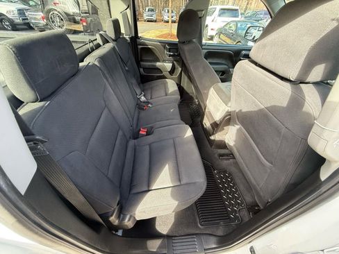 Used 2019 Chevrolet Silverado 1500 LT image 26