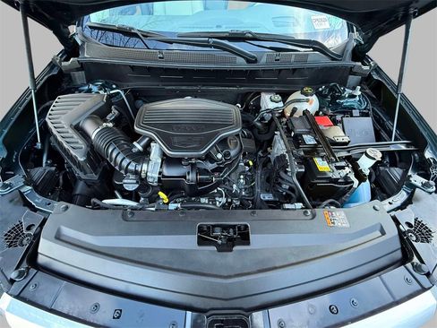 Used 2024 Cadillac XT6 Premium Luxury w/ Technology Package image 23