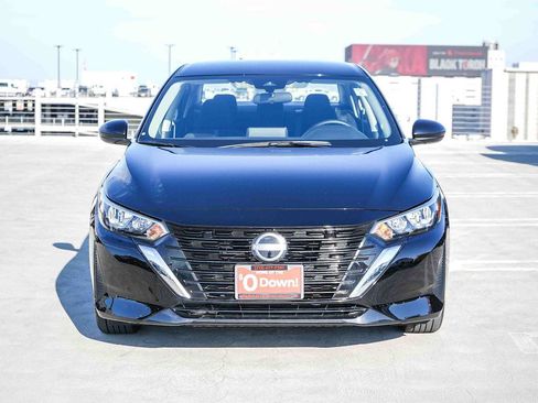 Used 2025 Nissan Sentra SV w/ Trunk Package FWD image 2