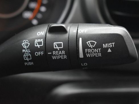 Used 2021 Jeep Wrangler Sport S image 21