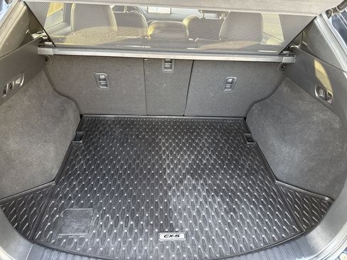 Used 2021 MAZDA CX-5 Signature image 27