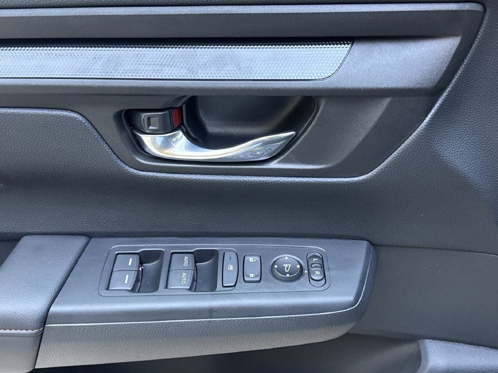 Used 2026 Honda CR-V Sport image 15
