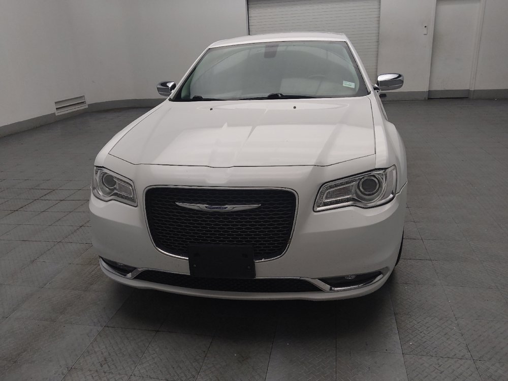 Used 2019 Chrysler 300 Limited RWD image 15