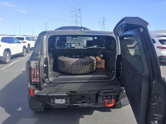Used 2024 GMC Hummer EV 2X w/ Extreme Off-Road Package AWD/4WD image 2