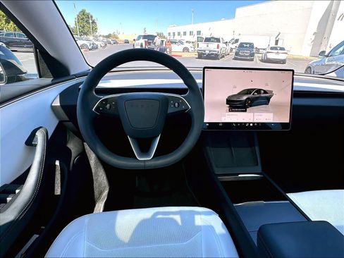 Used 2024 Tesla Model 3 Long Range AWD/4WD image 11