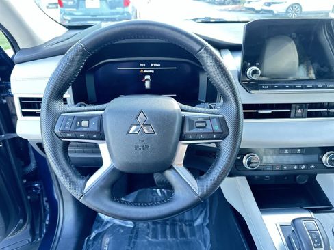 Used 2024 Mitsubishi Outlander SEL FWD image 17