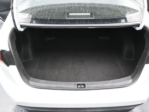 Used 2024 Toyota Corolla LE FWD image 12
