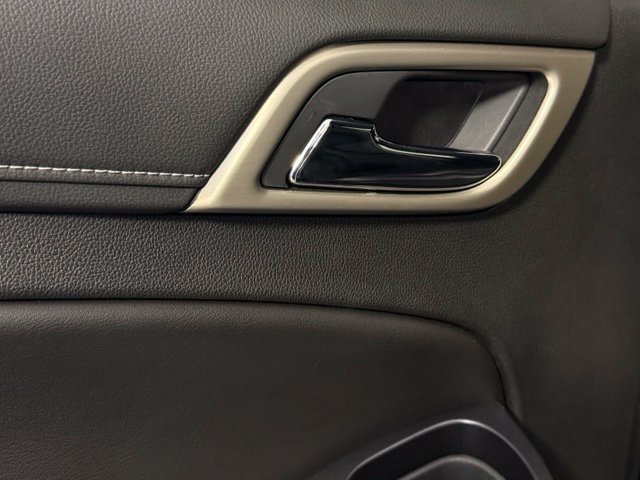 Used 2019 GMC Yukon Denali w/ Denali Ultimate Package AWD/4WD image 21