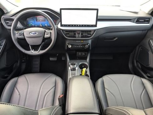 Used 2025 Ford Escape SE w/ PHEV Premium Package FWD image 25