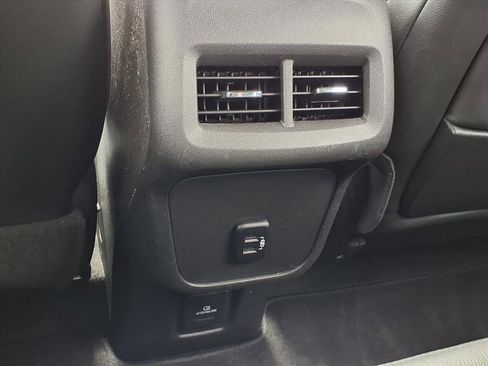 Used 2018 GMC Terrain SLT w/ Preferred Package image 24