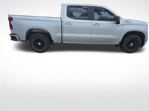 Used 2021 Chevrolet Silverado 1500 LT w/ Z71 Off-Road Package AWD/4WD image 8