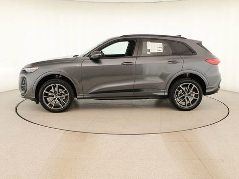 New 2026 Audi Q5 Premium Plus AWD/4WD image 2