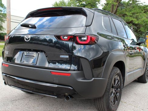 Used 2025 MAZDA CX-50 AWD 2.5 Hybrid w/ Premium Pkg image 7