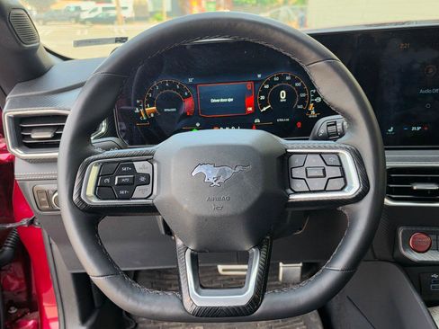Used 2025 Ford Mustang Premium RWD image 10