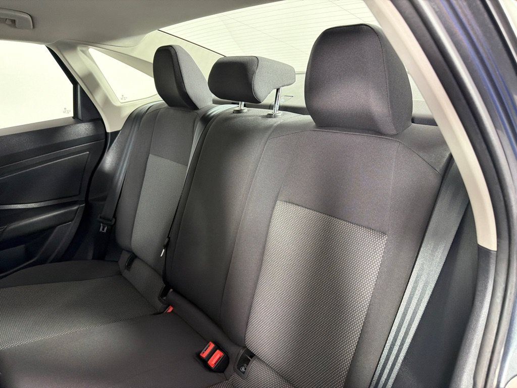 Used 2020 Volkswagen Jetta FWD image 19