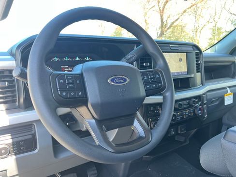New 2026 Ford F250 XL w/ STX Appearance Package AWD/4WD image 14