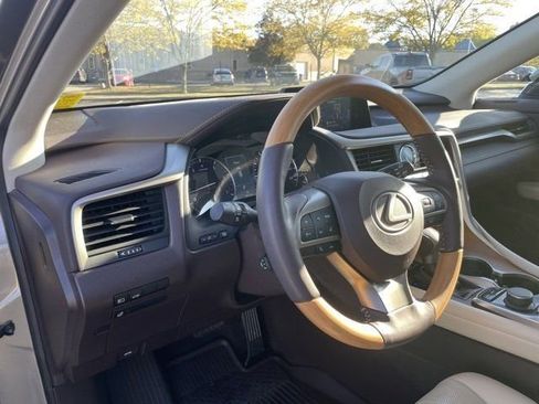 Used 2018 Lexus RX 350 AWD w/ Premium Package image 14