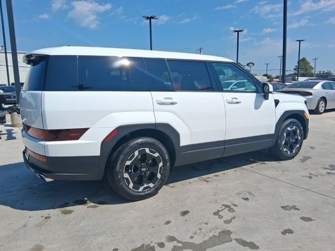 New 2026 Hyundai Santa Fe SE image 5