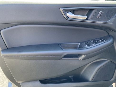 New 2024 Ford Edge SE image 16