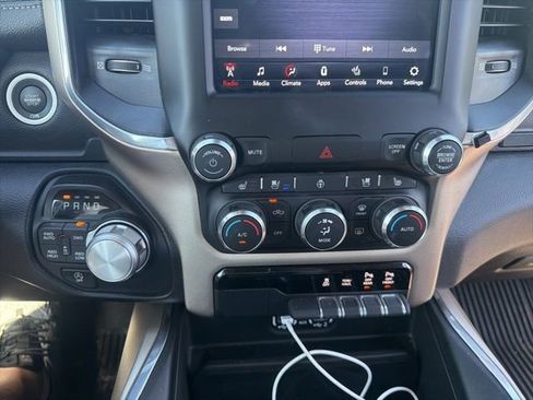 Used 2021 RAM 1500 Laramie AWD/4WD image 14