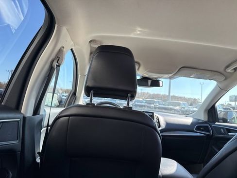 Used 2022 Ford Edge SEL w/ Convenience Package image 32