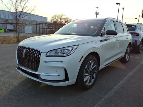 New 2026 Lincoln Corsair Grand Touring image 1