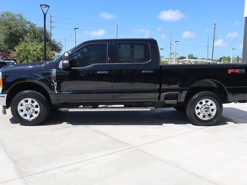 Used 2023 Ford F250 XLT w/ FX4 Off-Road Package AWD/4WD image 7
