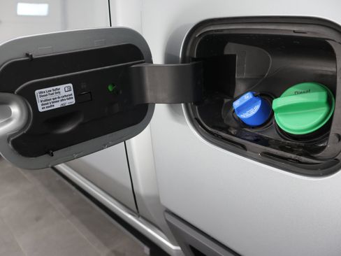 Used 2024 Chevrolet Silverado 2500 Custom w/ Custom Value Package image 32