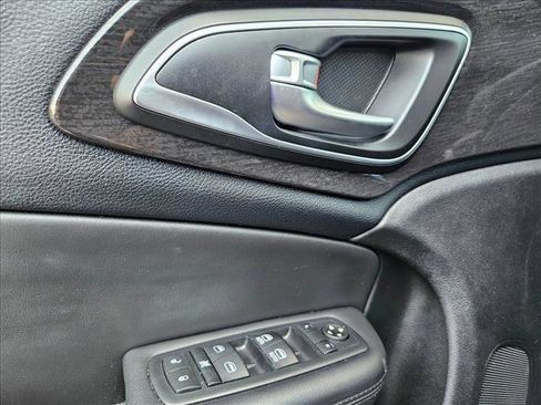 Used 2016 Chrysler 200 C w/ Navigation & Sound Group I FWD image 9
