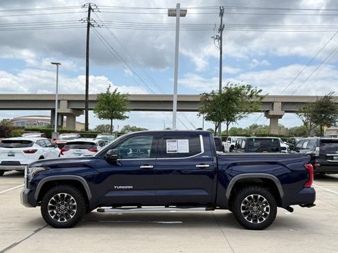 Used 2023 Toyota Tundra Limited AWD/4WD image 7