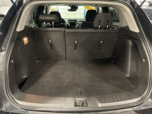 Used 2023 Chevrolet TrailBlazer LT image 32