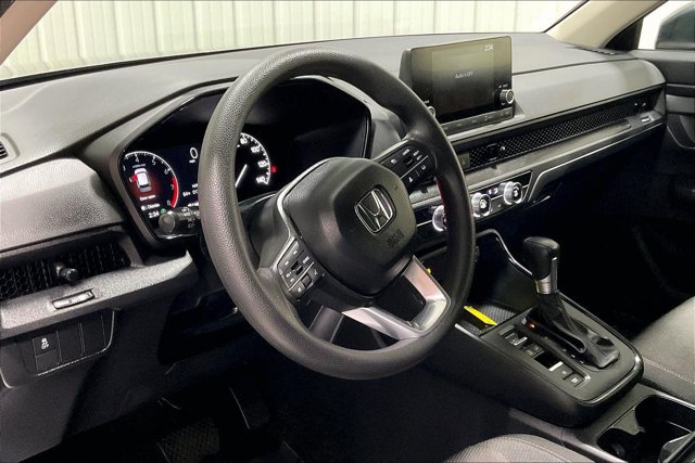 Used 2025 Honda CR-V LX image 14