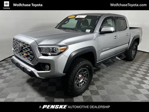 Certified 2023 Toyota Tacoma TRD Off-Road AWD/4WD image 1