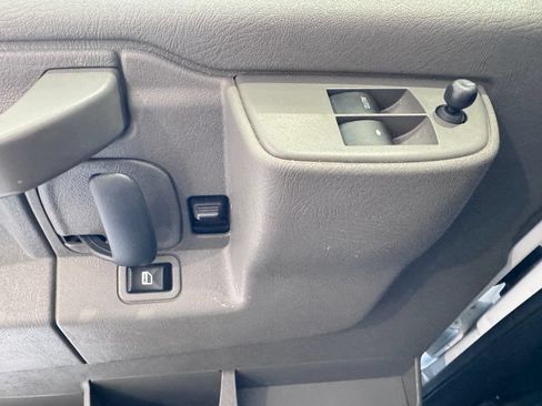 Used 2025 Chevrolet Express 3500 LT w/ LT Preferred Equipment Group RWD image 20