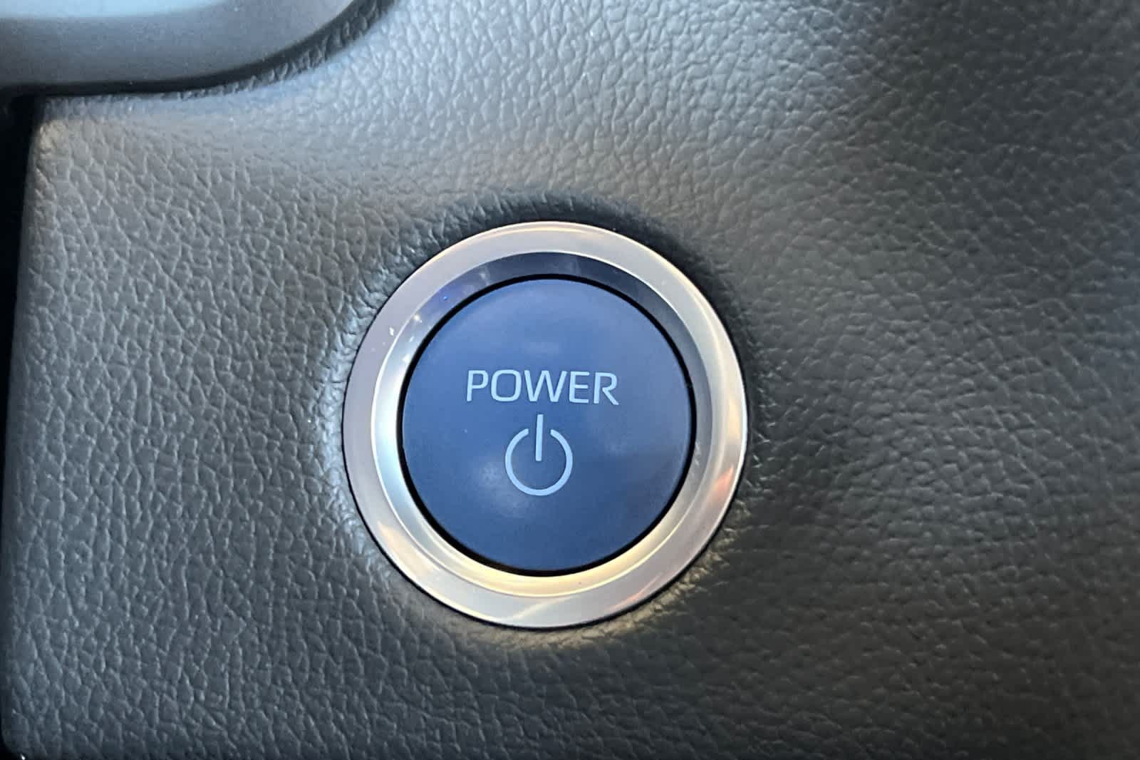 Used 2024 Toyota Tundra Limited w/ Power Package AWD/4WD image 23