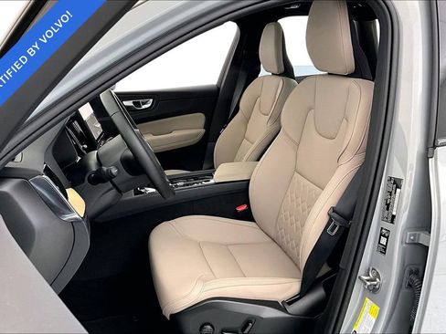 Certified 2026 Volvo XC60 B5 Plus AWD/4WD image 34