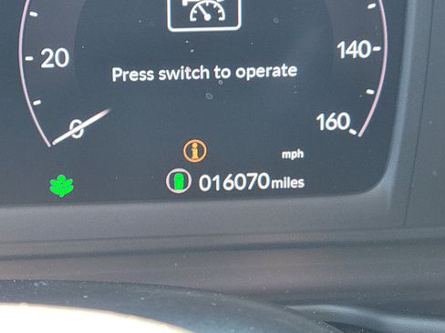 Used 2023 Honda Accord LX image 25