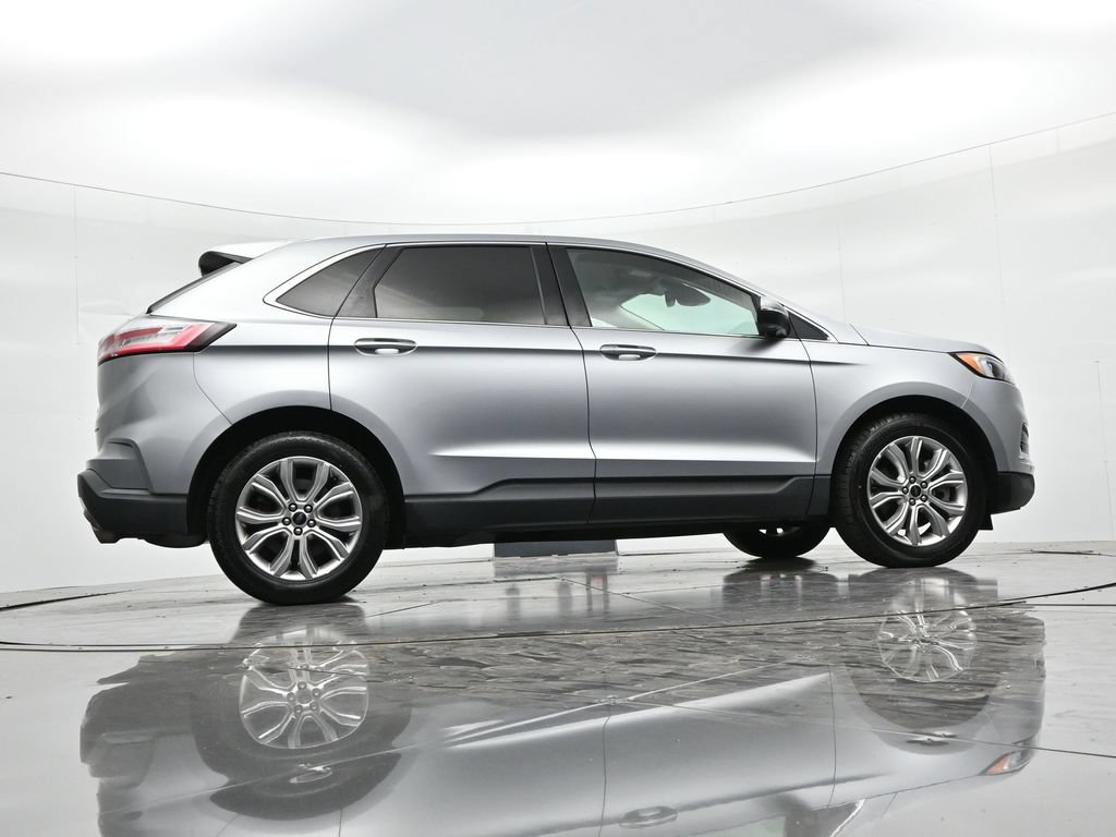 Used 2024 Ford Edge Titanium AWD/4WD image 22